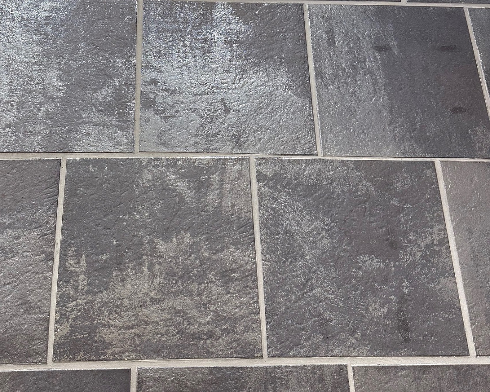 Esquina Redonda Red 33x33